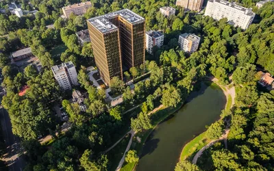 Legenda на Институтском